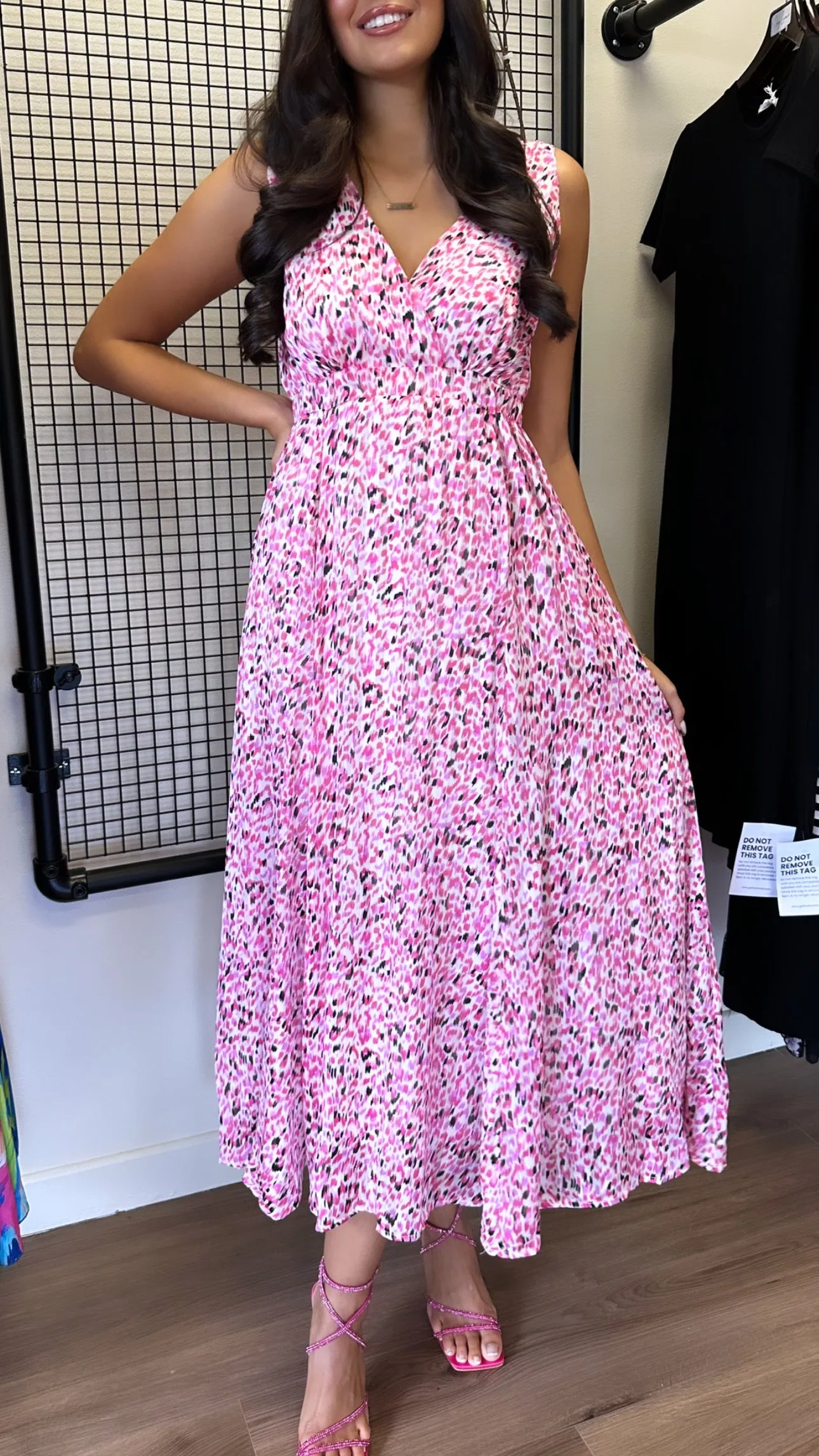 Aila Ditsy Print Sleeveless Maxi Dress in Pink