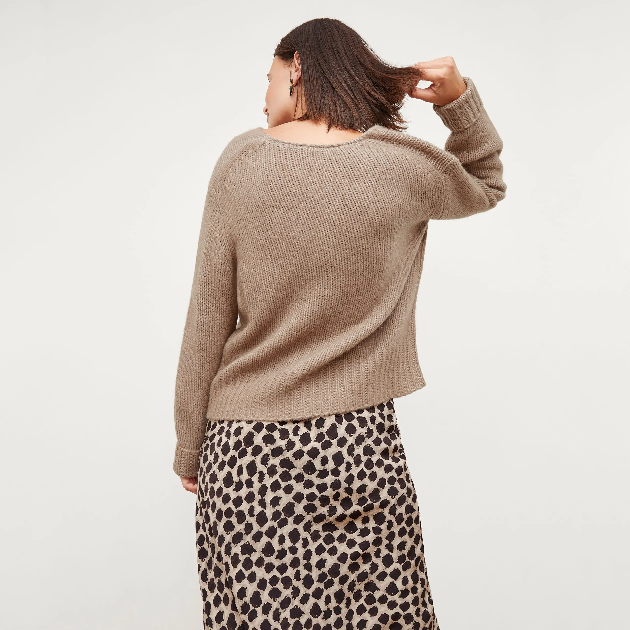 Cathy Sweater - Fine Alpaca :: Dark Taupe