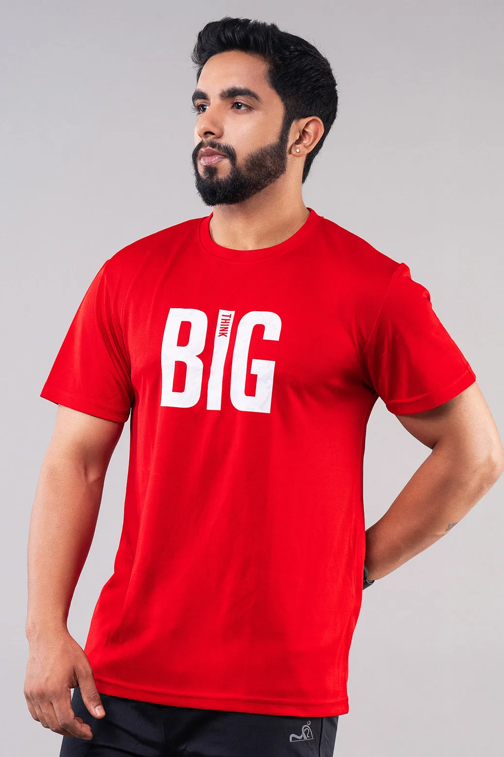 MINIMAL BUZZ THINK BIG GRAPHIC T-SHIRTS - RED