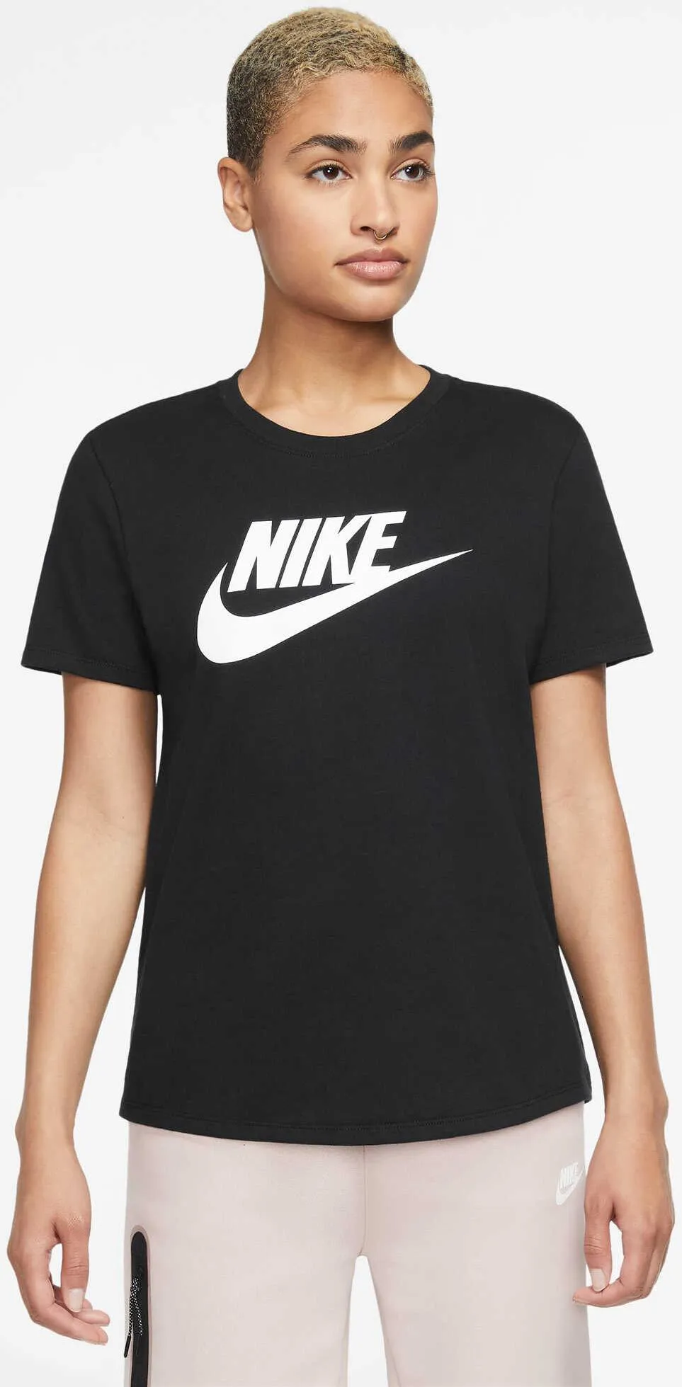 Women's Sportswear Essentials Logo T-Shirt